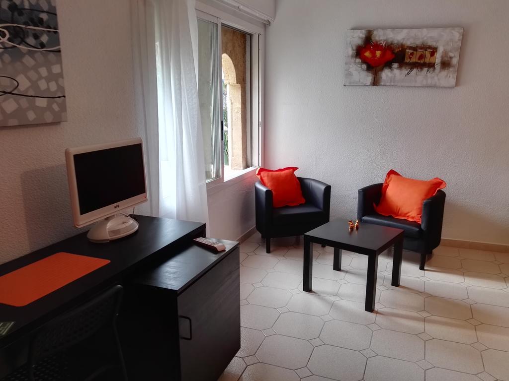Solpark Tenis Sl Pension Moraira Exterior foto